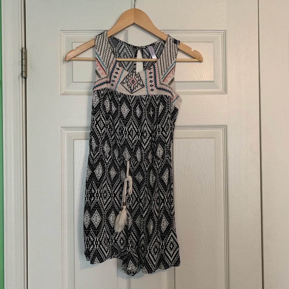 Romper - Picture 6 of 6